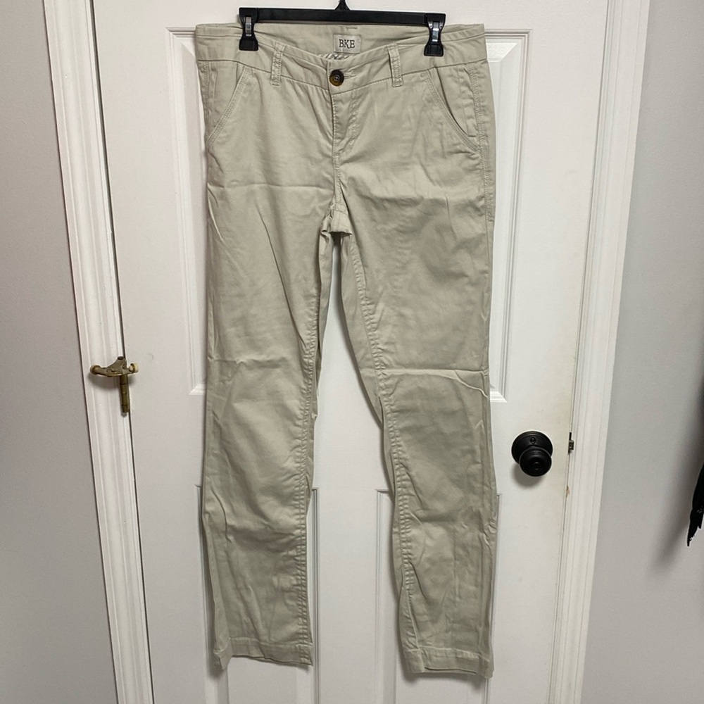 BKE casual khaki pants. Size 30. Length XL.